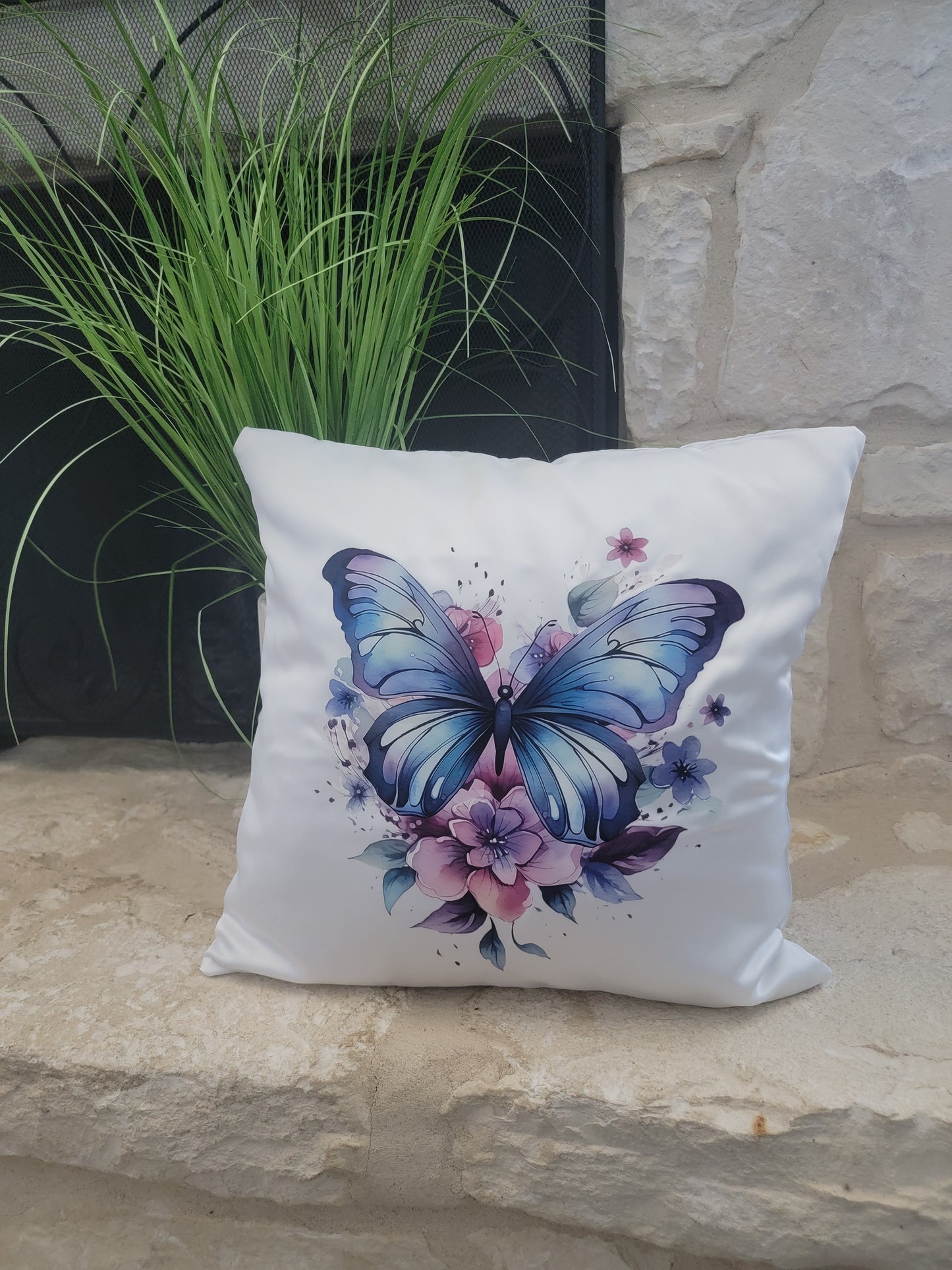 🦋 "Butterfly Elegance: Beautiful Throw Pillows to Elevate Your Space" 🦋