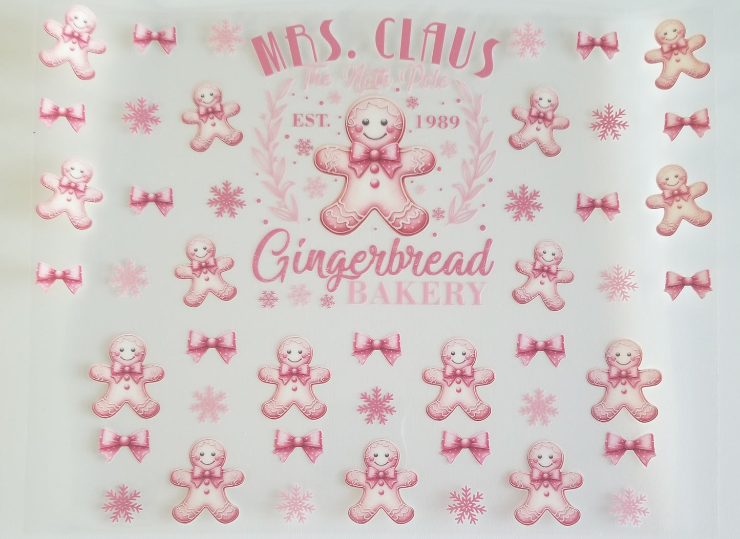 VDTFDW- 40 Oz UVDTF Wraps | Mrs. Claus