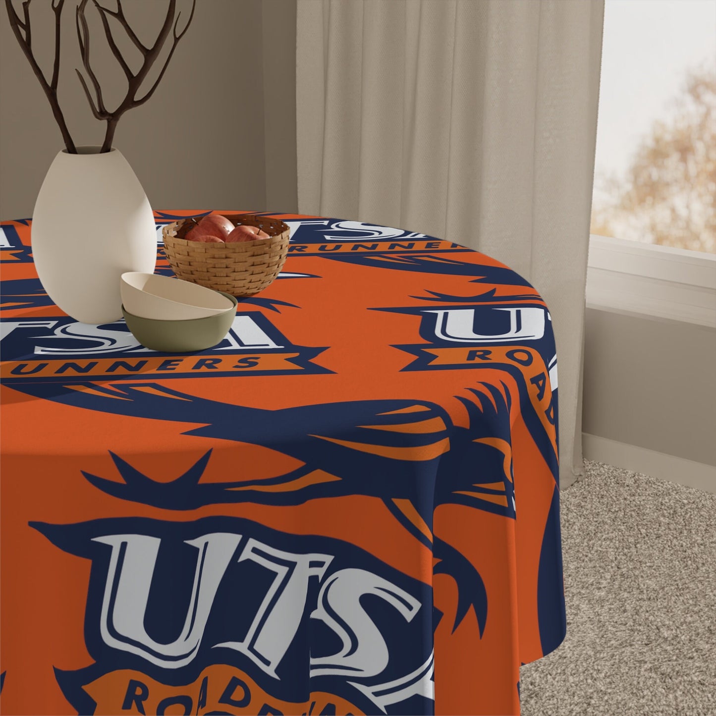 UTSA Spirit on Display: Effortless Upkeep, Timeless Style