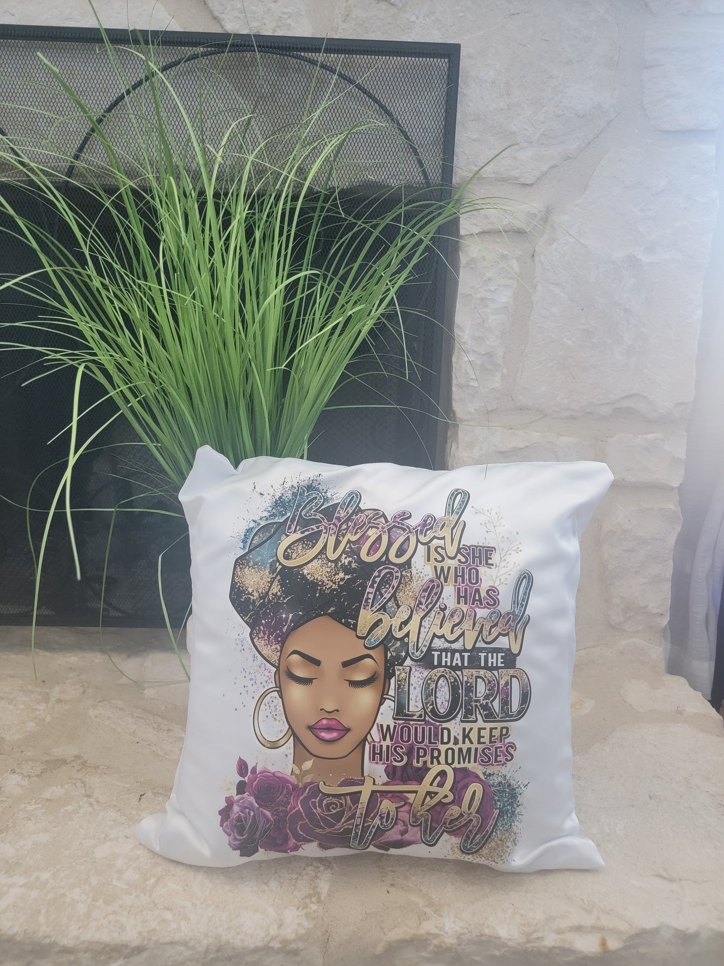 ✨ "Black Women Inspire: Empowering Throw Pillow for Your Space" ✨