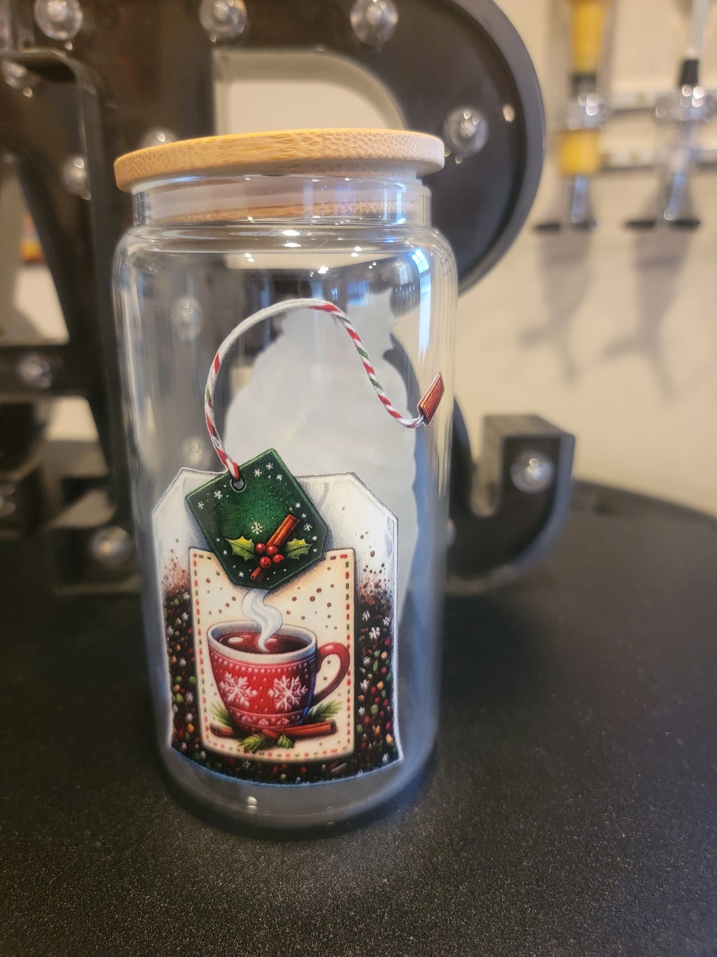 🎄✨ Holiday Glass Jar – Festive Sips in Style! ✨🎄