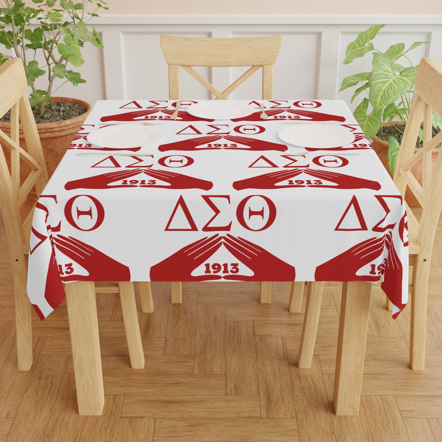 Delta Sigma Theta Table Décor Mastery: Simple Upkeep, Enduring Style