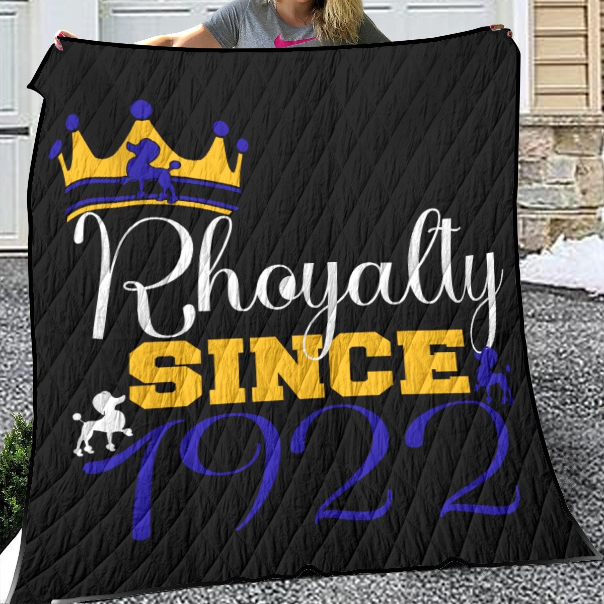 Sigma Gamma Rho Lightweight & Breathable Quilt - Wake Up Refreshed in SGRho Style