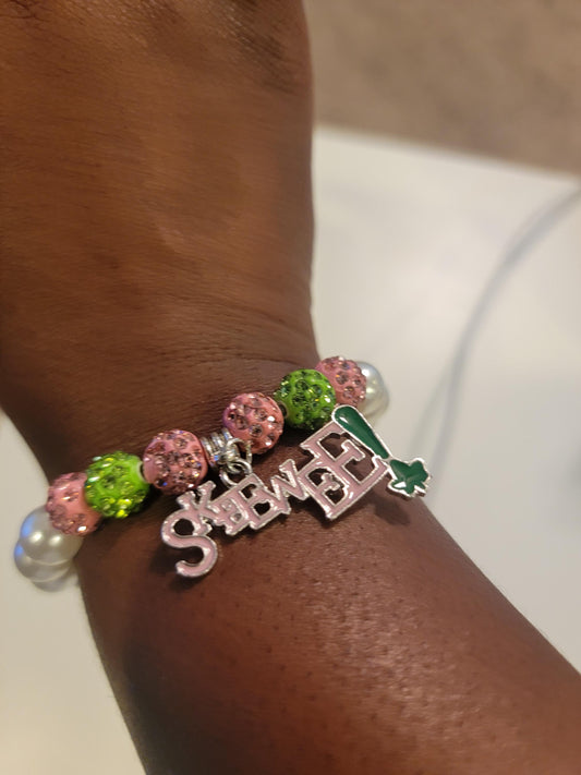 SKEEWEE Pink & Green Pearl Bracelet – Sorority Inspired Charm Accessory